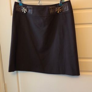 Tory Burch logo A-line skirt